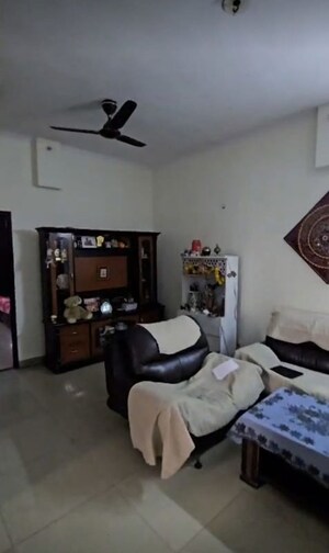 3 BHK Builder Floor For Sale in Jaipuria Sunrise Plaza, Ahinsa Khand 1