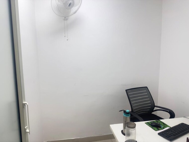 Team Area, sector 7 Commercial Office Space 700 Sq.Ft. In Sector 7 Chandigarh 10152914