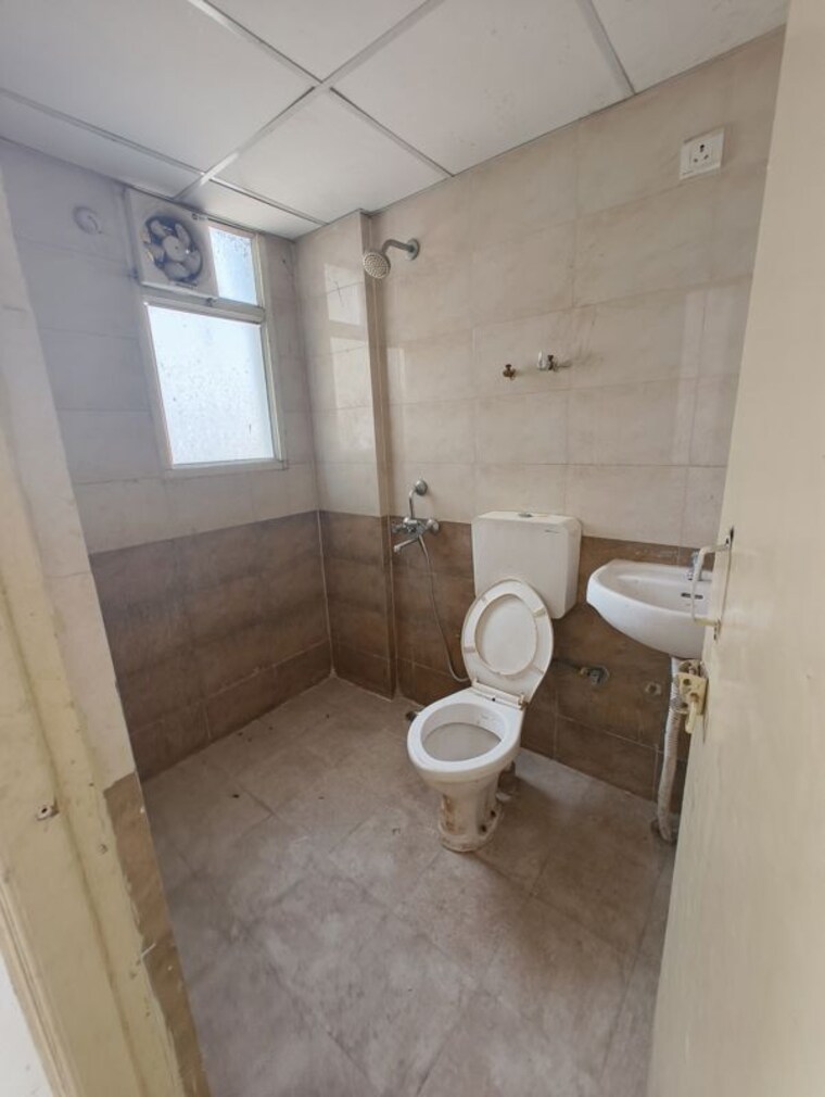 Bathroom, rof-ananda 2.5 Bedroom 645 Sq.Ft. Apartment In Sector 95 Gurgaon 10152980