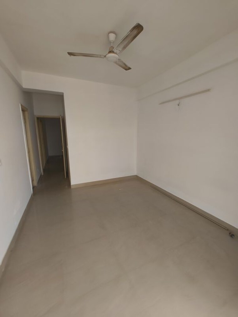 Room, rof-ananda 2.5 Bedroom 645 Sq.Ft. Apartment In Sector 95 Gurgaon 10152980