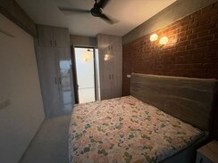 2 BHK + Pooja Room Apartment For Rent in Signature The Serenas