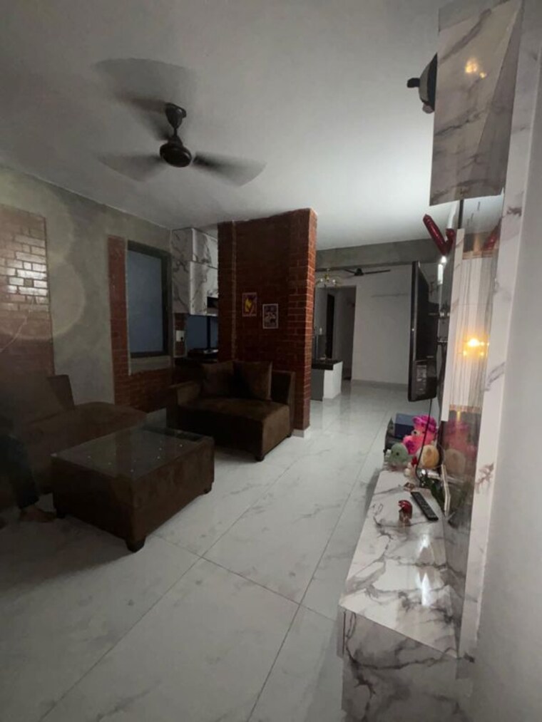 Living Room, signature-the-serenas 2 Bedroom 614 Sq.Ft. Apartment In Sohna Sector 36 Gurgaon 10152989