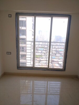 Room in 2 BHK Apartment at Shraddha Evoque, Bhandup West – for Sale