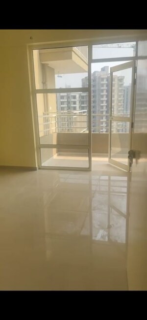 Bathroom in 3 BHK Apartment at Pyramid Altia, Sector 70 – for Rent