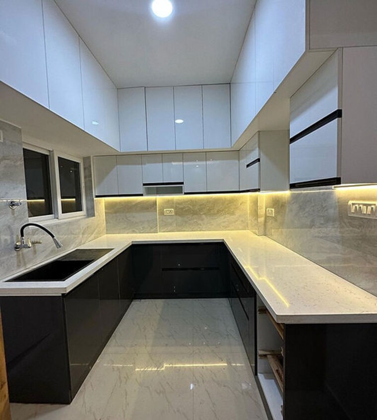 Kitchen, paschim vihar 4 Bedroom 2500 Sq.Ft. Builder Floor In Paschim Vihar Delhi 10153024