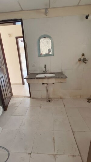 Bathroom in 3 BHK Apartment at Paramount Floraville, Sector 137 – for Sale