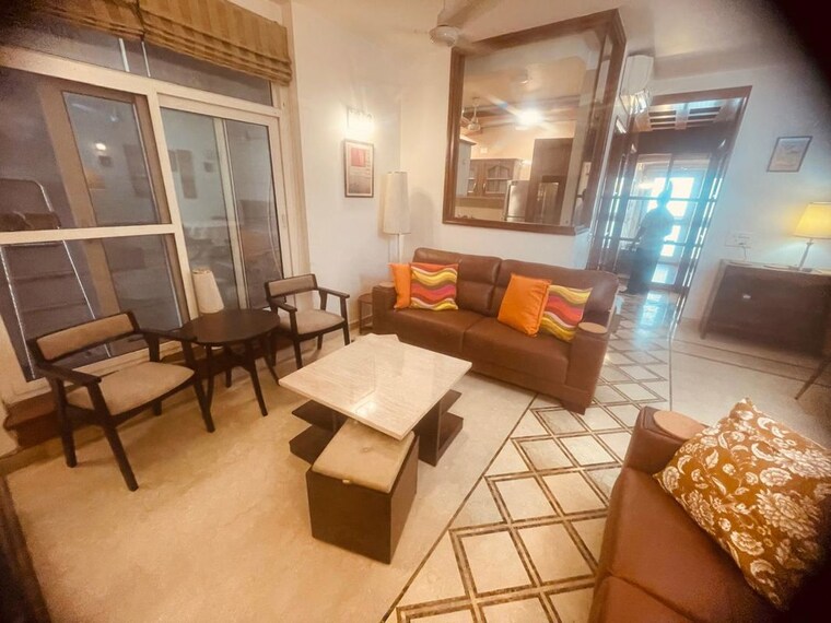 Living Room, south extension ii 3 Bedroom 1800 Sq.Ft. Builder Floor In South Extension ii Delhi 10153085