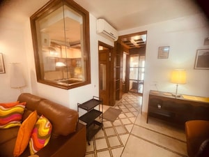 Living Room in 3 BHK Builder Floor at South Extension ii – for Rent