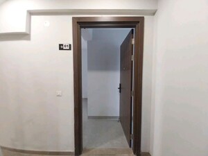 Room in 3 BHK Apartment at Signature Global City 92, Sector 92 – for Sale