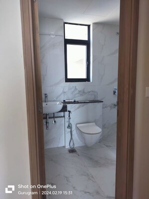 Bathroom in 3.5 BHK Apartment at M3M Heights, Sector 65 – for Sale