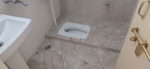 Bathroom in 2 BHK Apartment at Avadh Vihar Yojna – for Rent