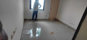 Room in 2 BHK Apartment at Avadh Vihar Yojna – for Rent