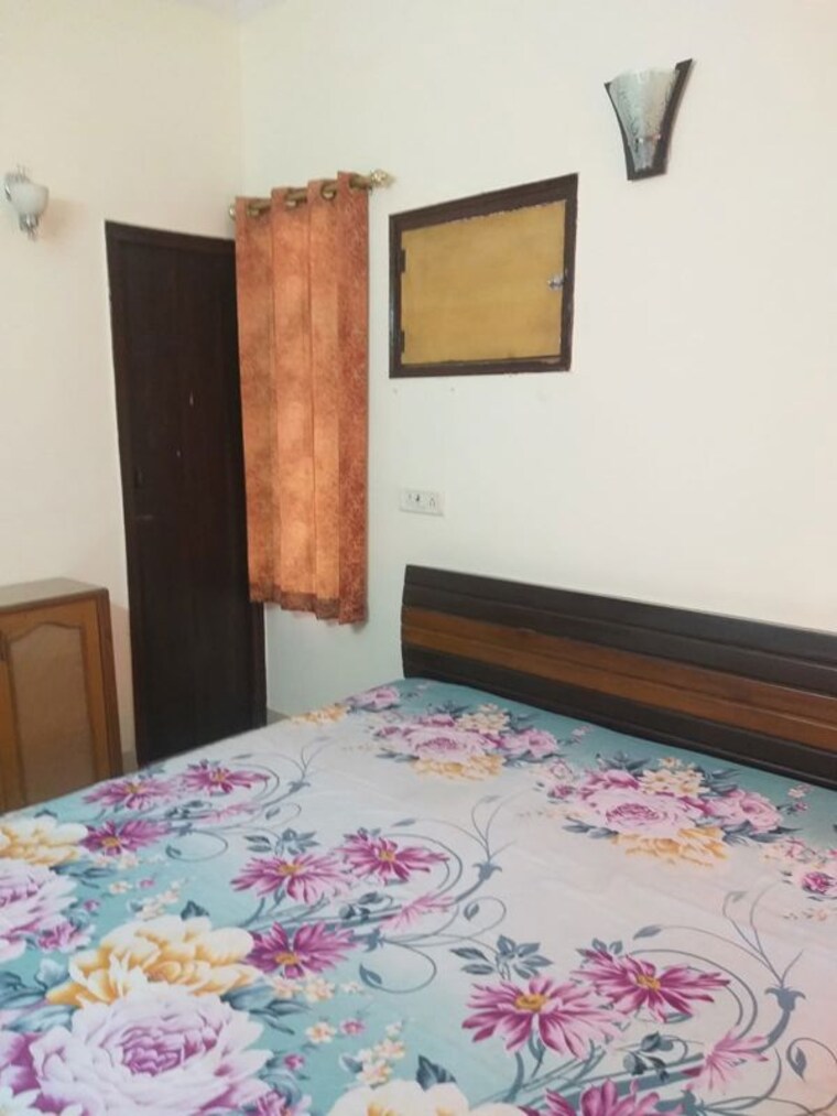 Master Bedroom, ip extension 1.5 Bedroom 750 Sq.Ft. Apartment In Ip Extension Delhi 10153237