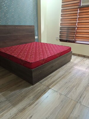 Bedroom in 2 BHK Builder Floor at Sector 69 – for Sale