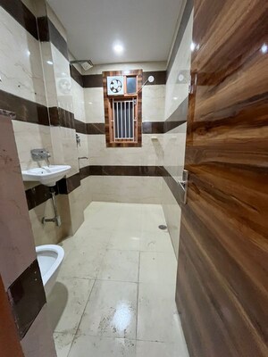 Master Bedroom in 3 BHK Builder Floor at Vipin Garden – for Rent