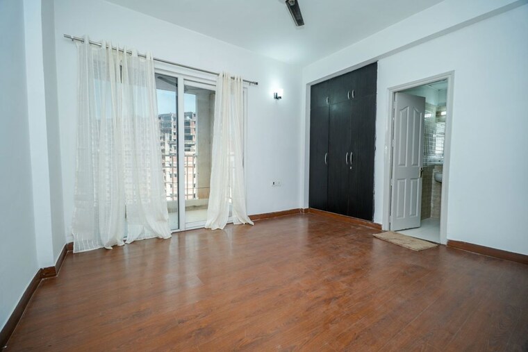 Room, vatika-india-next 5 Bedroom 3500 Sq.Ft. Builder Floor In Sector 82 Gurgaon 10153388