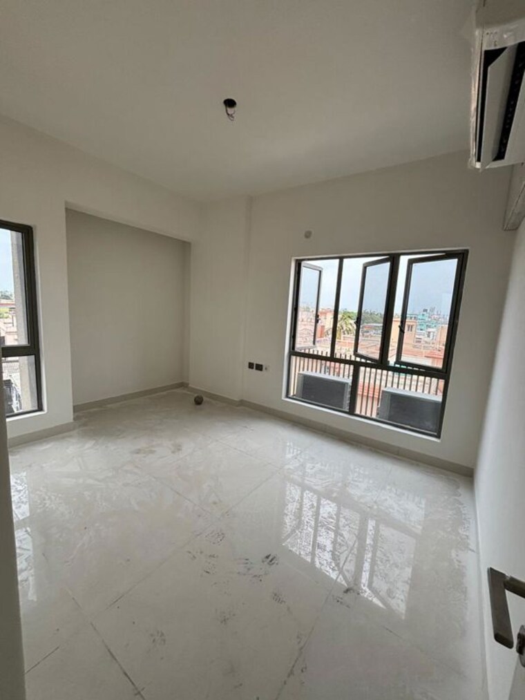 Room, merlin-pristine 3 Bedroom 1310 Sq.Ft. Apartment In New Alipore Kolkata 10153335