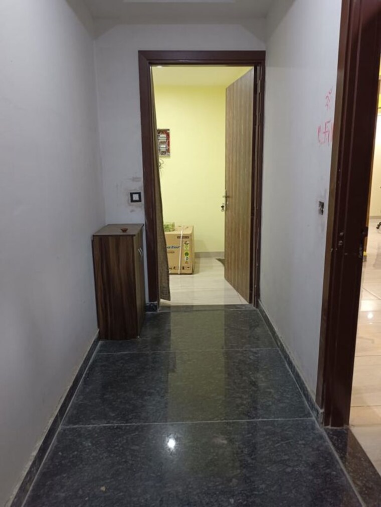 undefined, sector 69 2 Bedroom 120 Sq.Yd. Builder Floor In Sector 69 Gurgaon 10153190