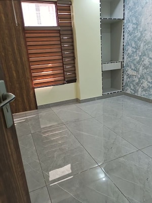 Bathroom in 2 BHK Builder Floor at Sector 69 – for Sale