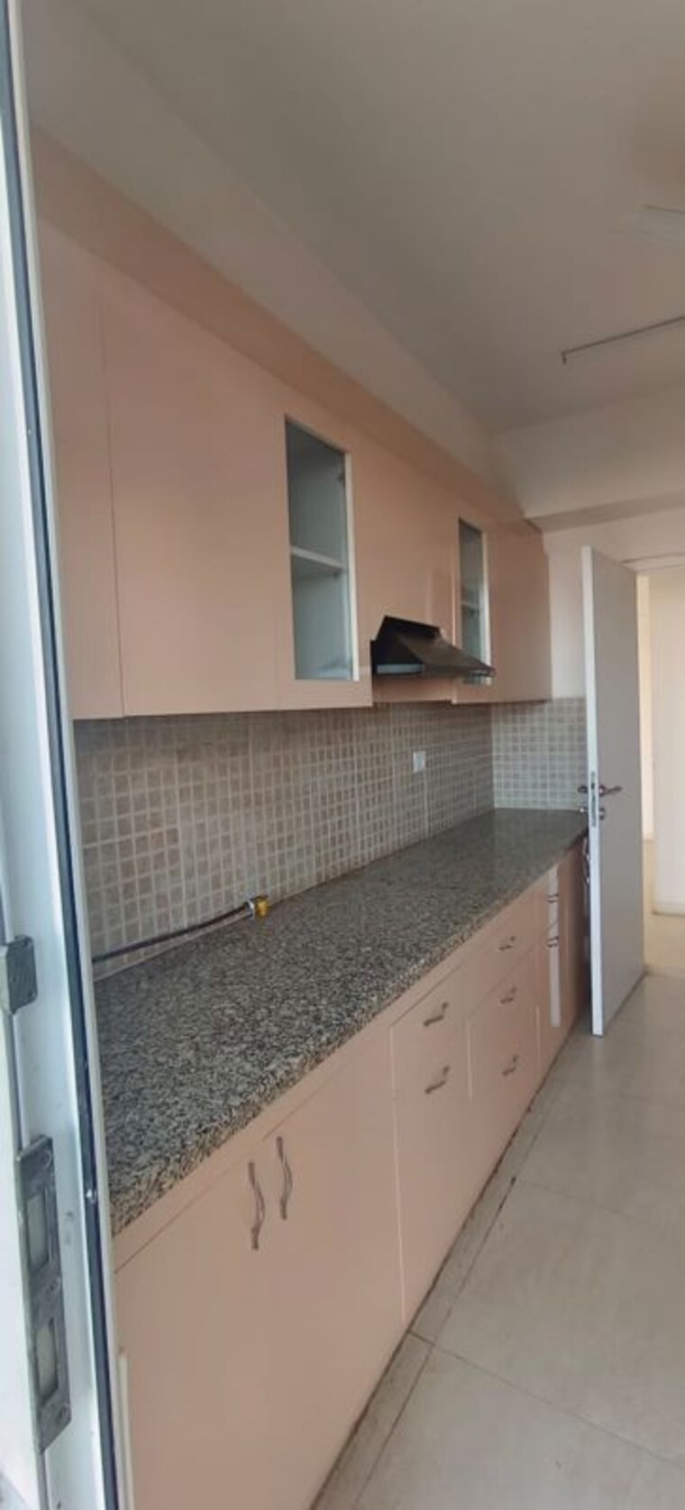 Kitchen, mapsko-royale-ville 3.5 Bedroom 2300 Sq.Ft. Apartment In Sector 82 Gurgaon 10153469