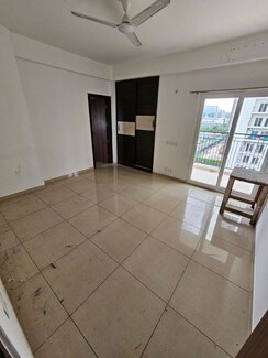 3 BHK + Extra Room Apartment For Sale in Gulshan Vivante