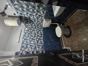 Master Bedroom in 1 RK Builder Floor at Palm Residency Chhatarpur, Chattarpur – for Rent