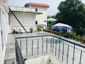 5 BHK Builder Floor – Exterior View View at Dlf Farms - for Rent
