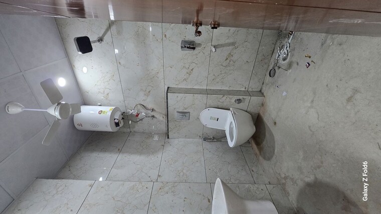 Bathroom, palm-residency-chhatarpur 2 Bedroom 1000 Sq.Ft. Builder Floor In Chattarpur Delhi 10153735
