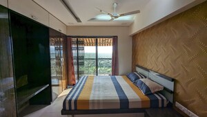 Bedroom in 2 BHK Apartment at Tharwani Heights, Sanpada – for Rent