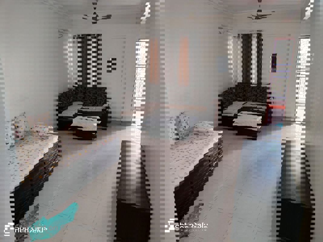 2 BHK 1350 Sq.Ft. Apartment in Goel Ganga Carnation