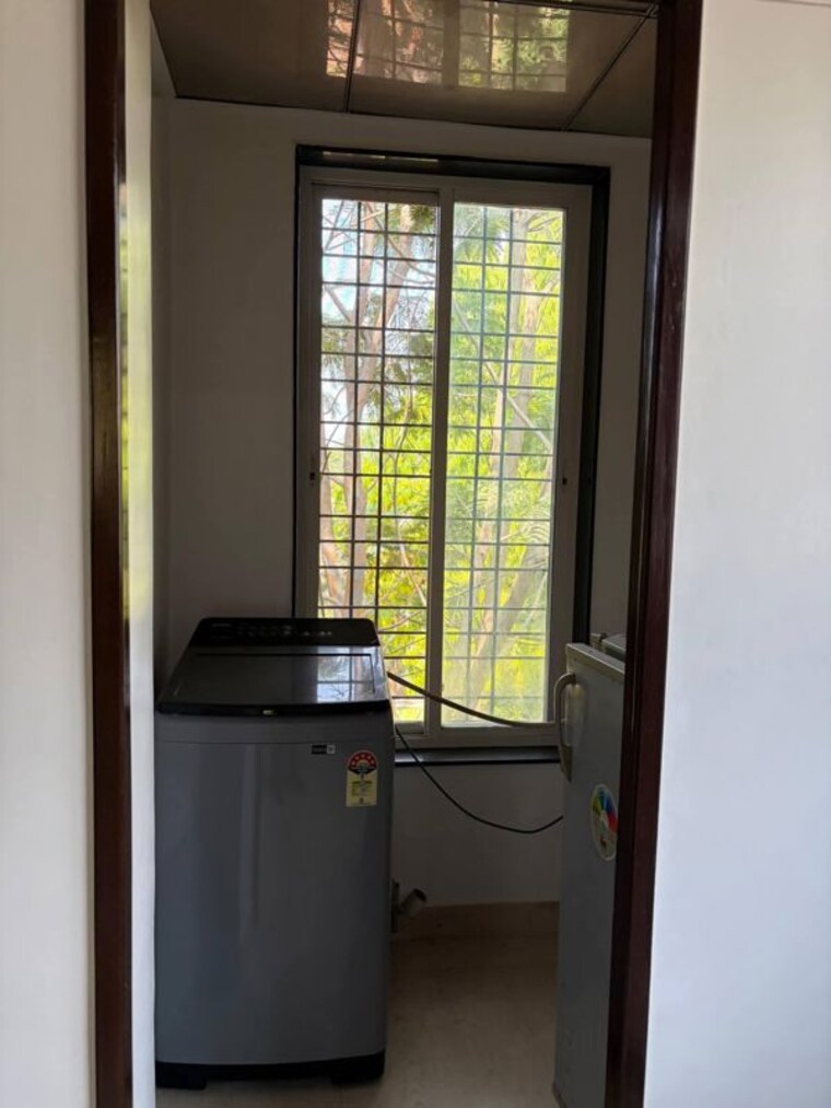 Kitchen, mane-apartment 2 Bedroom 1000 Sq.Ft. Apartment In Senapati Bapat Road Pune 10153911