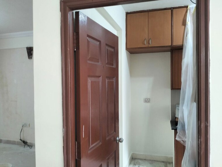 Bathroom, puravankara-purva-panorama 3 Bedroom 1500 Sq.Ft. Apartment In Kalena Agrahara Bangalore 10153878