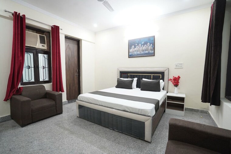 Room, sector 116 Pg For Boys & Girls In Sector 116 10056862