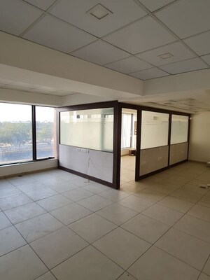 Room in  Office Space at Sandesh Solitaire Corporate Park, Makarba – for Rent