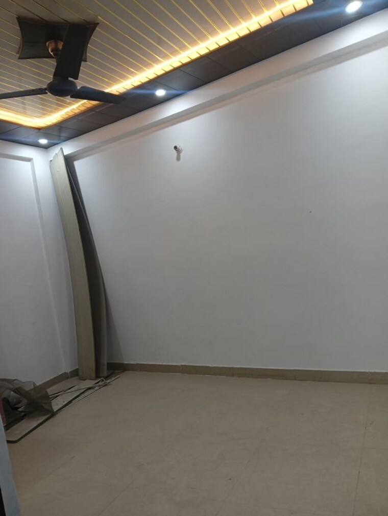 Room, baraula 1 Bedroom 450 Sq.Ft. Builder Floor In Baraula Noida 10153960