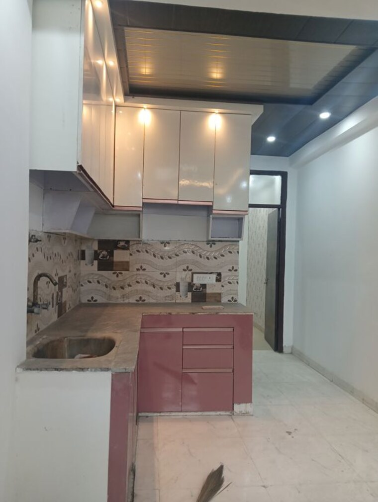 Kitchen, baraula 1 Bedroom 450 Sq.Ft. Builder Floor In Baraula Noida 10153960