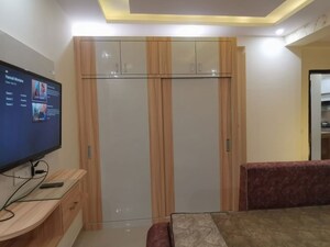 Bedroom in 3.5 BHK Apartment at Omaxe R2, Gomti Nagar – for Sale