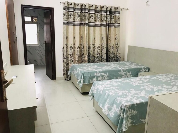 Kitchen, sector 168 Pg For Girls In Sector 168 9972174