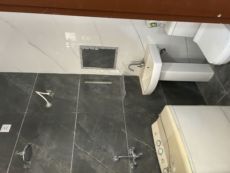 Washroom, sector 115 2 Bedroom 900 Sq.Ft. Builder Floor In Sector 115 Mohali 10152462
