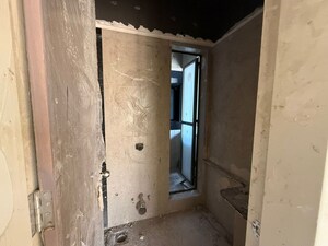 Bathroom in 1 BHK Apartment at USD Unique Vistas, Manpada – for Sale