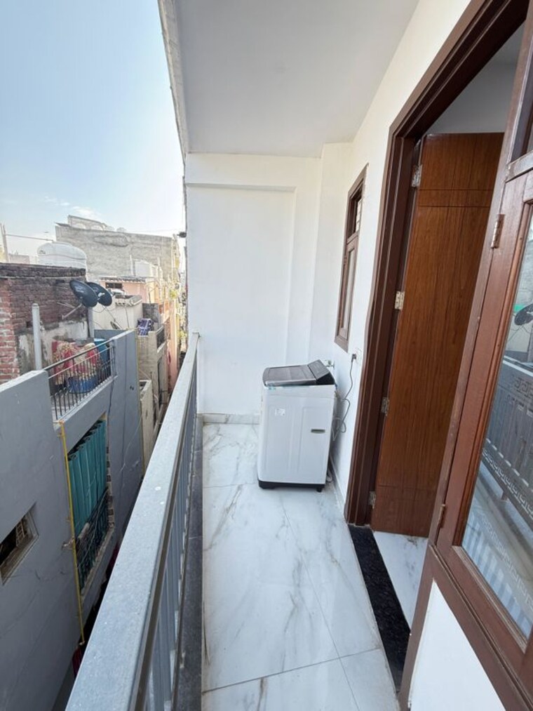 Balcony, saket 1 Bedroom 650 Sq.Ft. Builder Floor In Saket Delhi 10154269