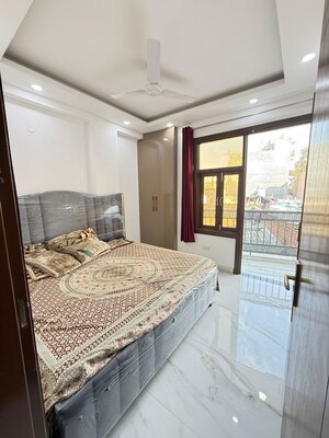 Bedroom in 1 BHK Builder Floor at Saket – for Rent