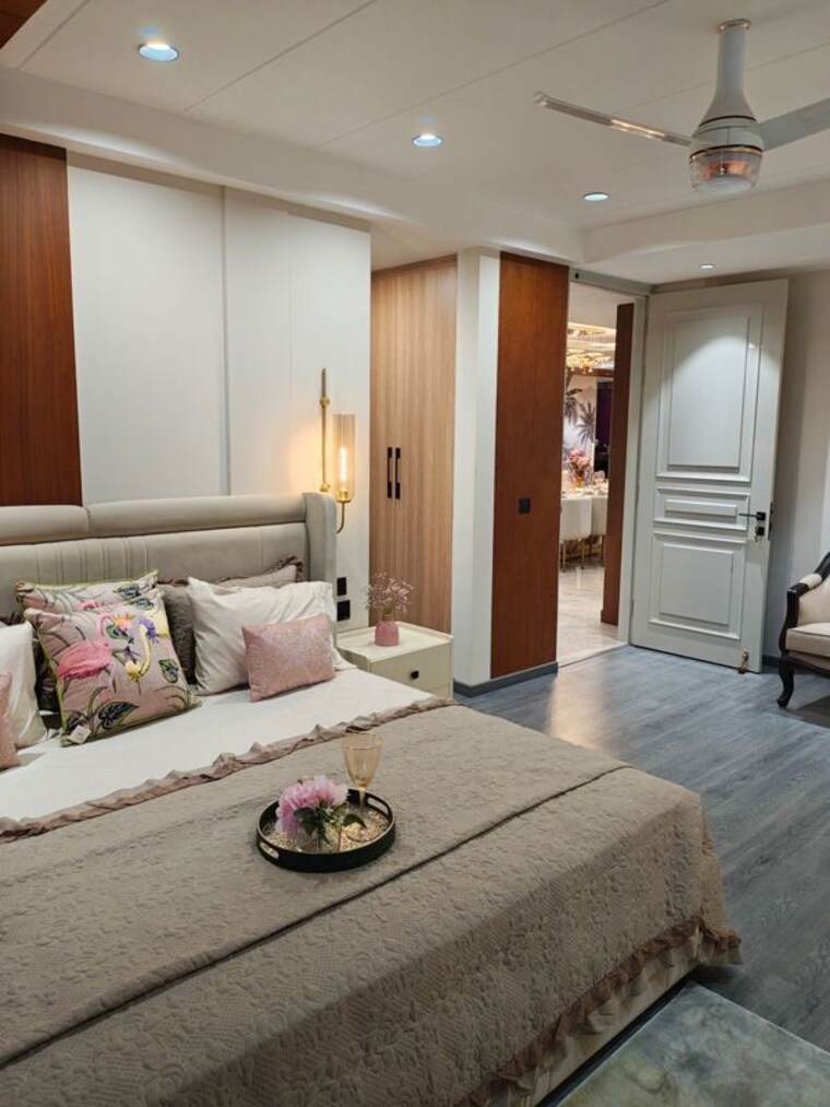 Bedroom, adani-samsara-vilasa 4 Bedroom 4500 Sq.Ft. Builder Floor In Sector 63 Gurgaon 10153954