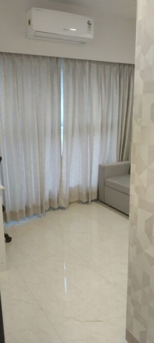 Bathroom in 3 BHK Builder Floor at Sector 23 Dwarka – for Rent