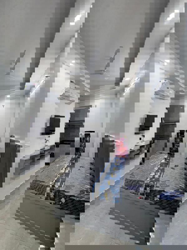 1 Rk  + Pooja Room 600 Sq.Ft. Builder Floor in Kohli One Malibu Town