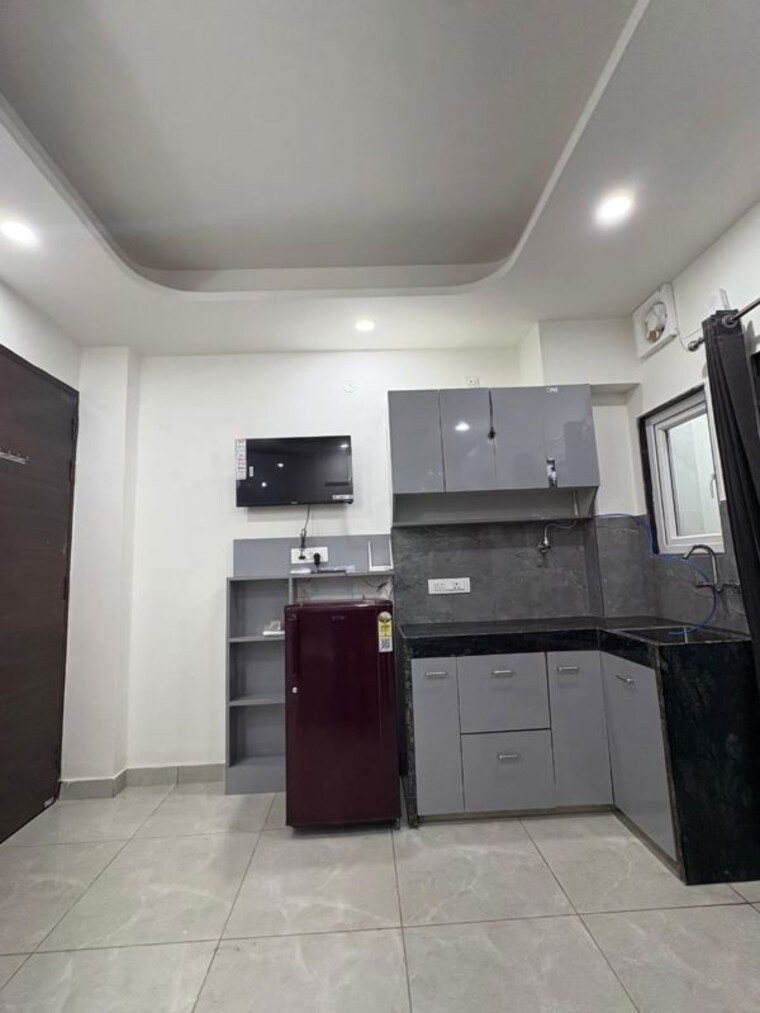 Kitchen, kohli-one-malibu-town 1 RK 600 Sq.Ft. Builder Floor In Sector 47 Gurgaon 10154322