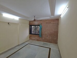 Room in 2 BHK Apartment at Arjun CHS Vasant Vihar, Vasant Vihar – for Sale