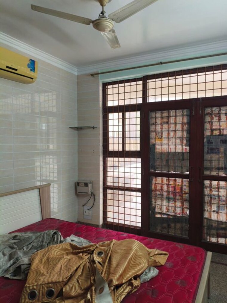 Bedroom, palam vihar 3 Bedroom 1500 Sq.Ft. Builder Floor In Palam Vihar Gurgaon 10154466