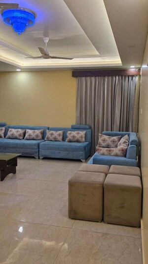 Bedroom in 3.5 BHK Apartment at MI Rustle Court, Gomti Nagar – for Rent