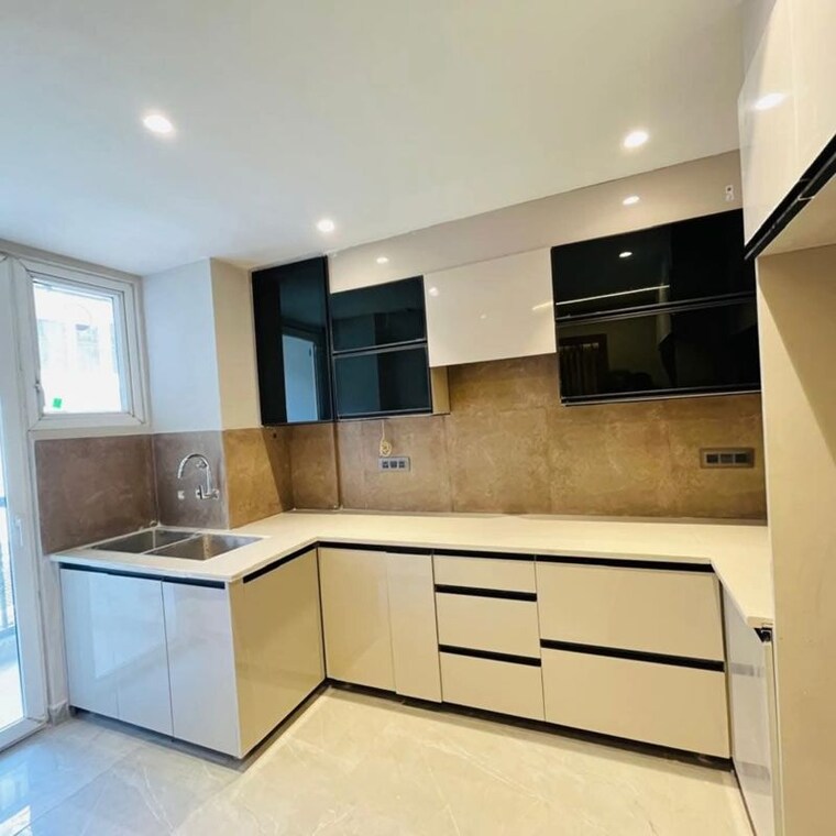 Kitchen, malwa-escon-primera 3 Bedroom 1550 Sq.Ft. Apartment In International Airport Road Zirakpur 10154330